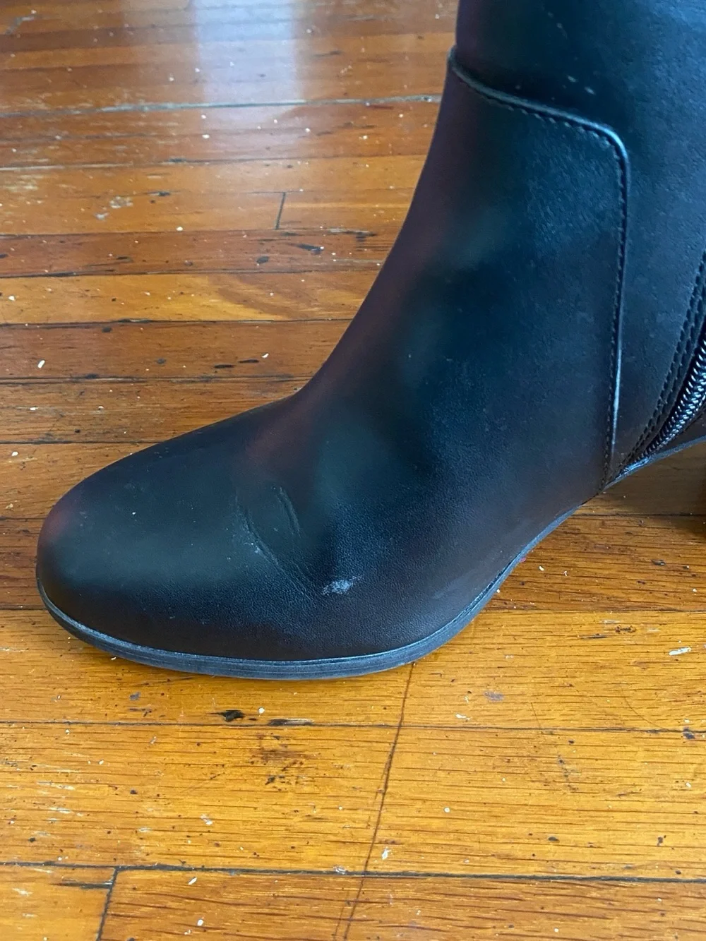 Giani Bernini Y2K Heeled Leather Booties
